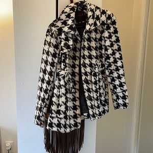 Super cute woman’s coat size small